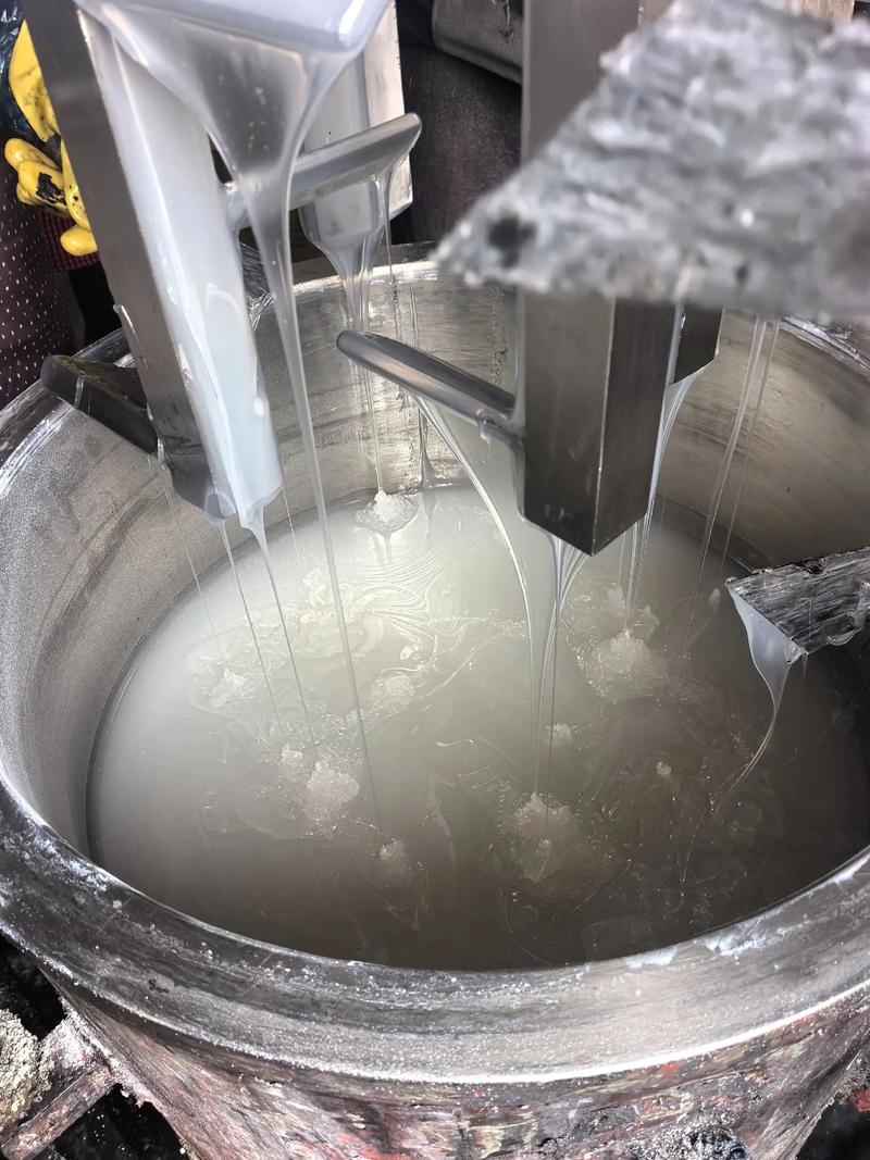 密封胶耐油性浸泡试验对比图