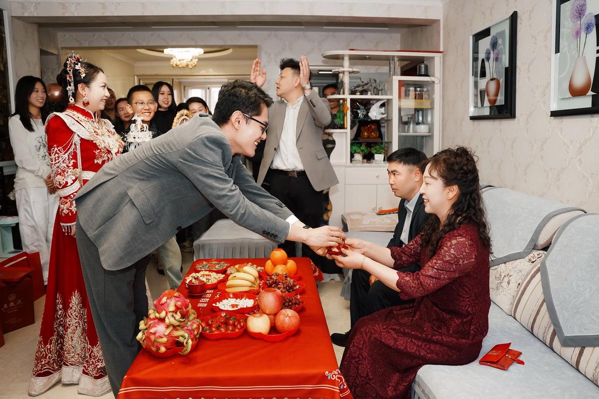 喜茶闯进婚礼现场,是降级还是升级?