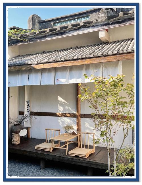 潮汕古城老厝改造民宿庭院喝茶场景