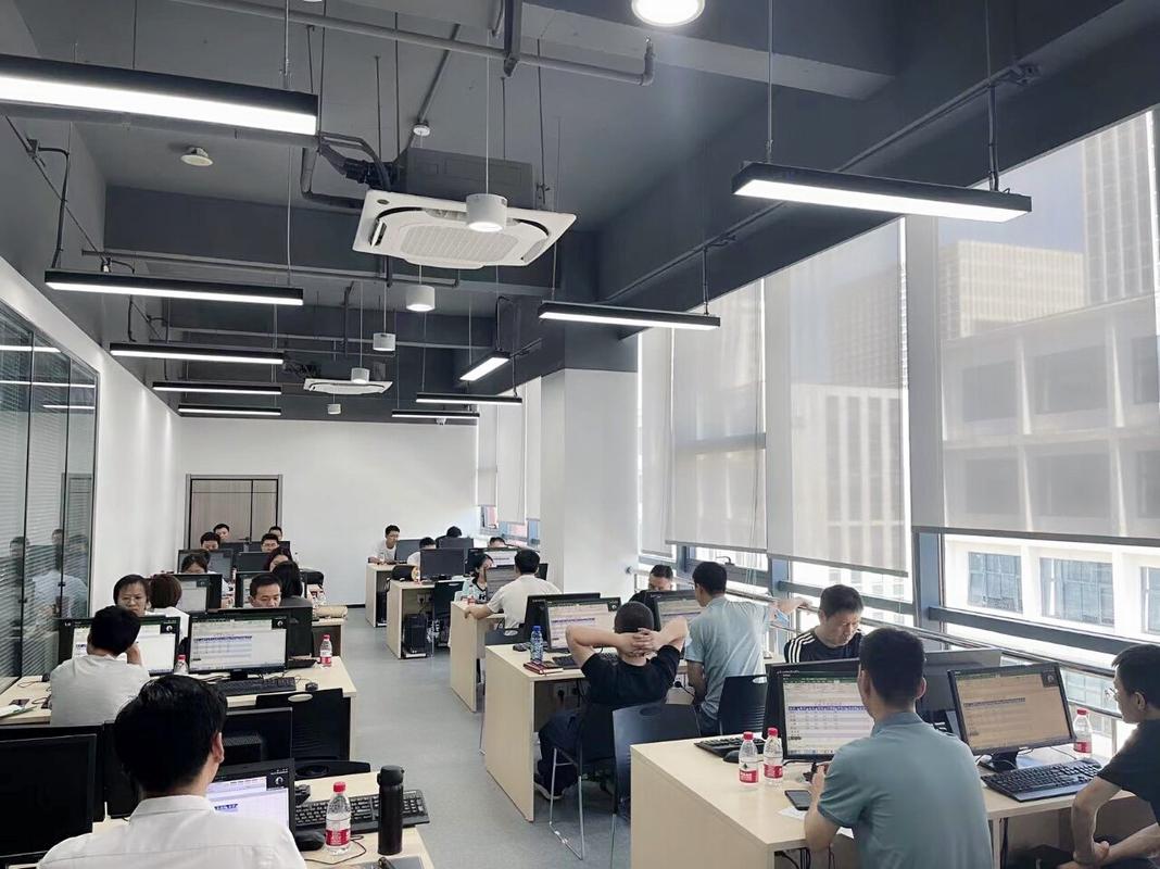 军队文职的真实模样：光环下是谁在悄悄哭泣？-如东教育网