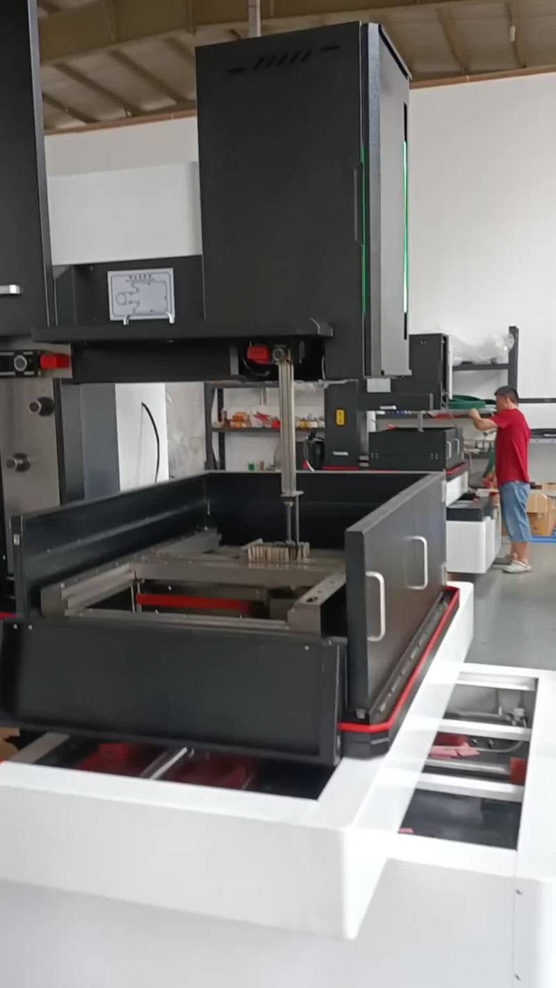 线切割机床手工穿丝操作细节图
