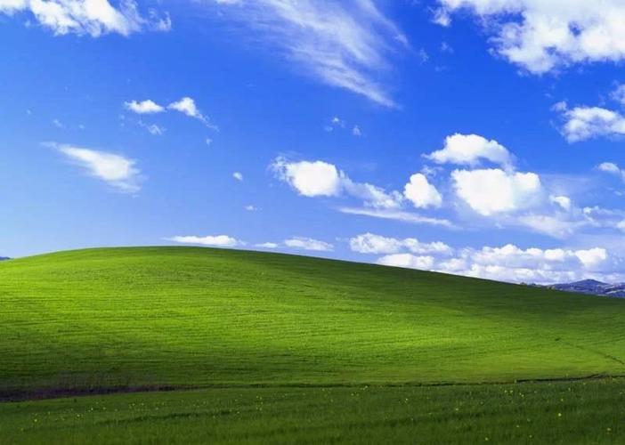 Windows系统默认电脑主题和第三方主题对比图