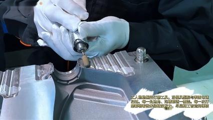 模具加工镜面抛光工序现场