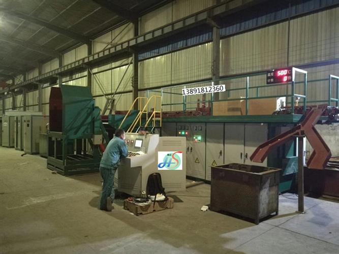 温锻模具石墨润滑剂自动喷涂
