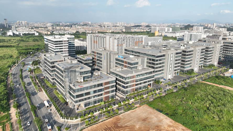 东莞松山湖机器人产业基地孵化企业外景