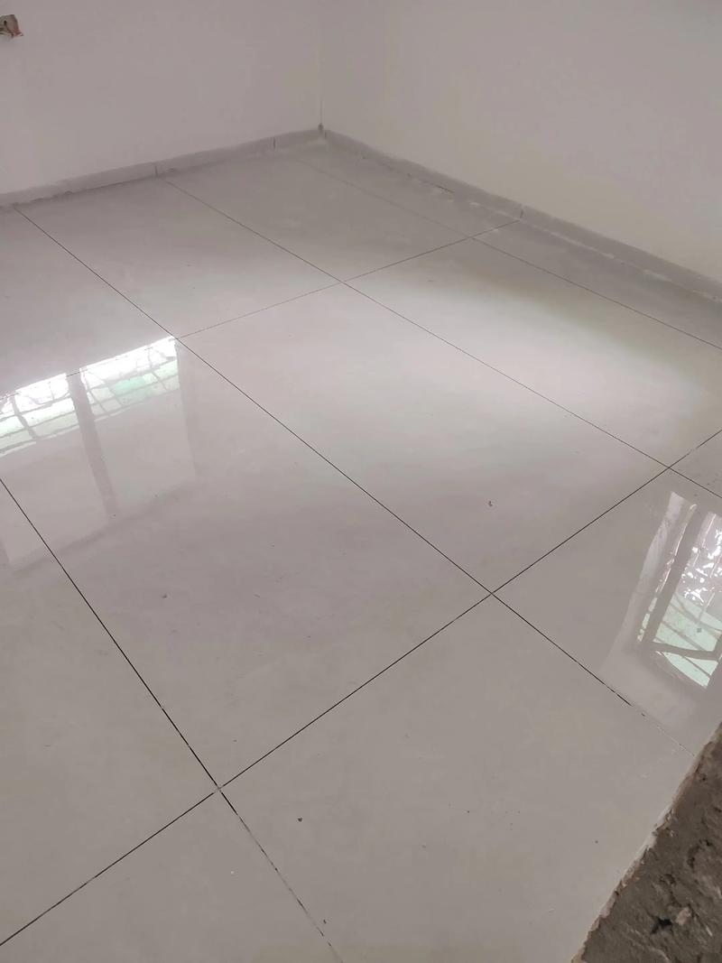 亚光砖配环氧彩砂效果对比
