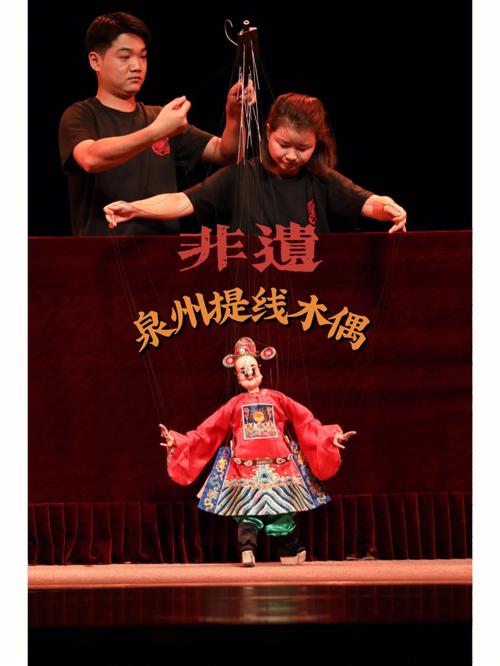 泉州西街老提线木偶作坊木质操作台