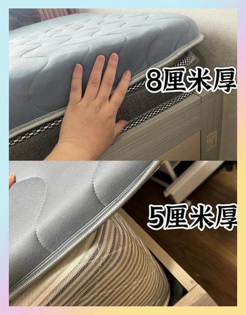 实木床选购现场厚度测量对比图