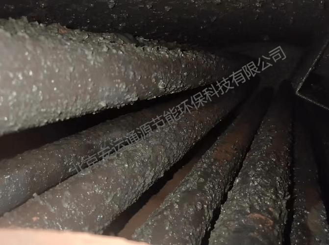 工业锅炉受热面结垢对比实拍图