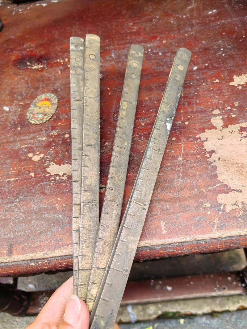 量角器:从课堂到工地,一把半圆尺的进化史-因为所以