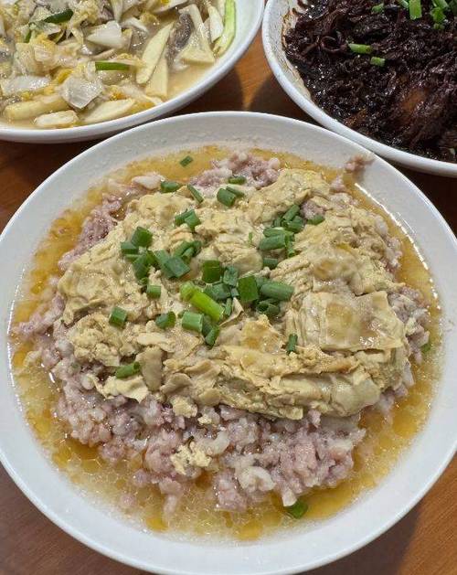 霉千张蒸肉饼