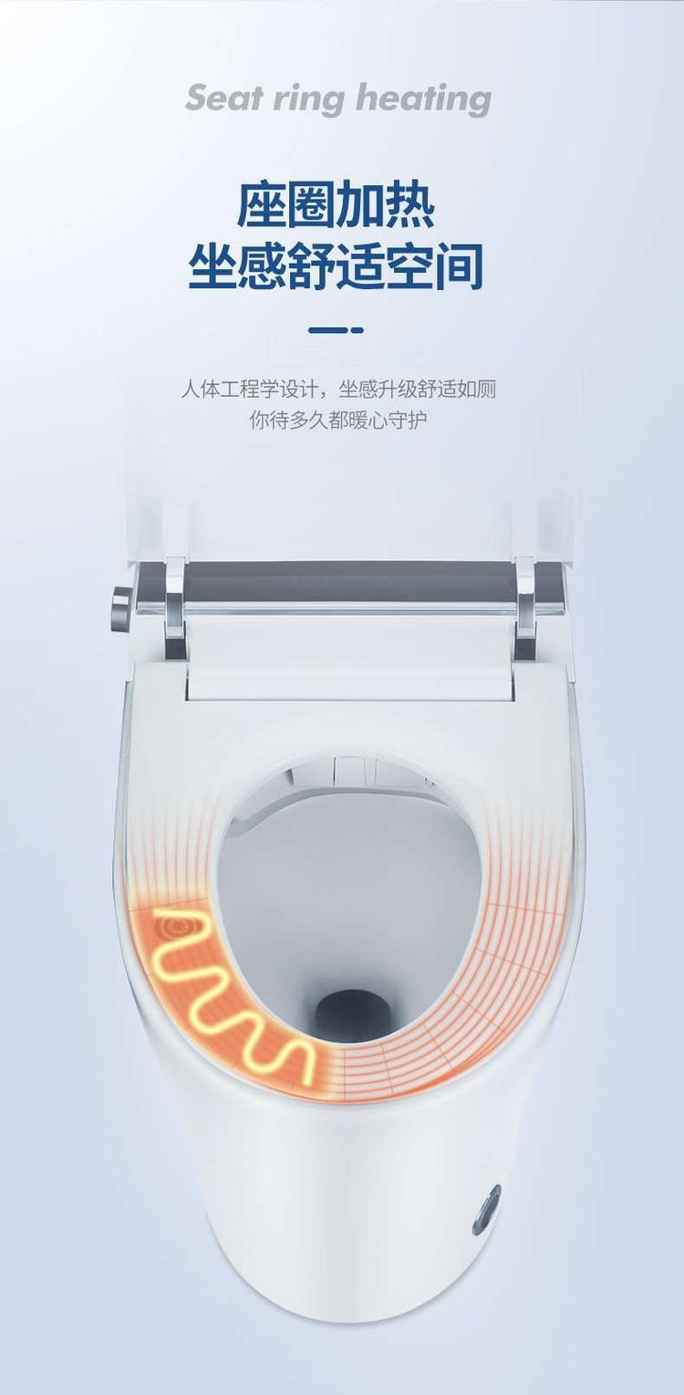 冬天卫生间里带着温感的白色加热马桶圈