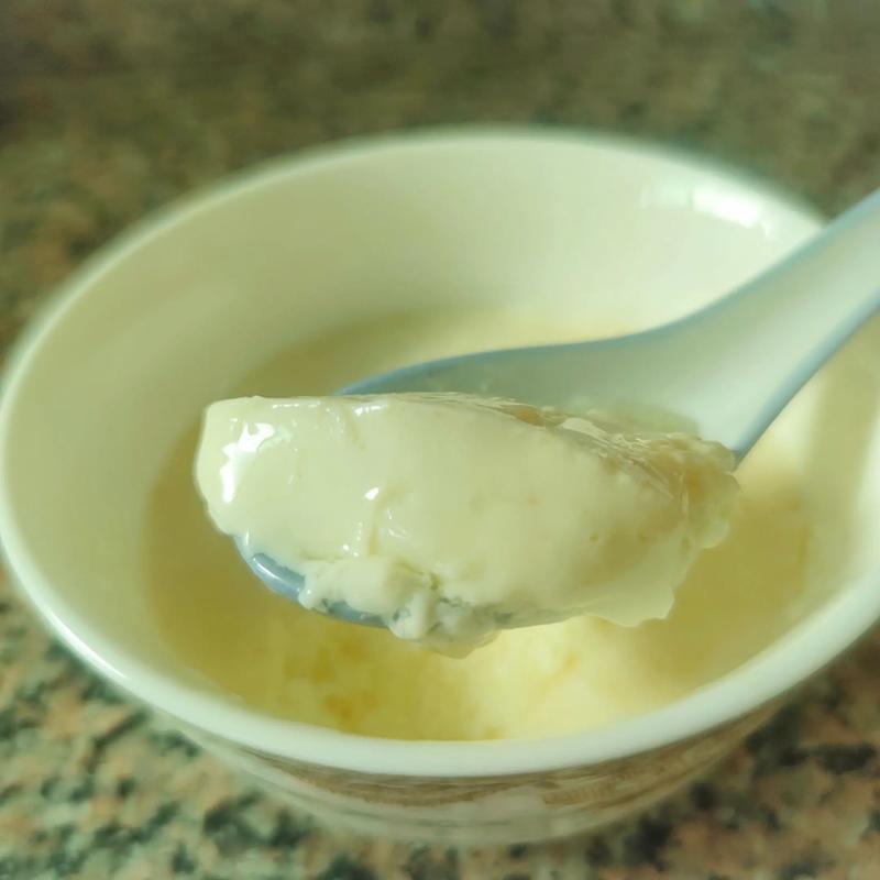 姜汁撞奶制作过程与猪脚姜煲