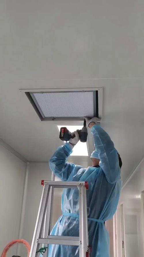 洁净工作台更换HEPA过滤器现场操作