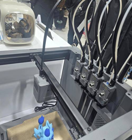 材料喷射3D打印机喷头内部结构实拍