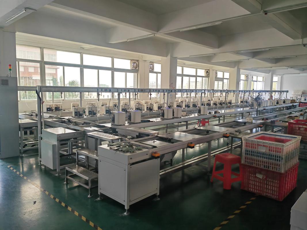 老化线温度均匀性测试现场图
