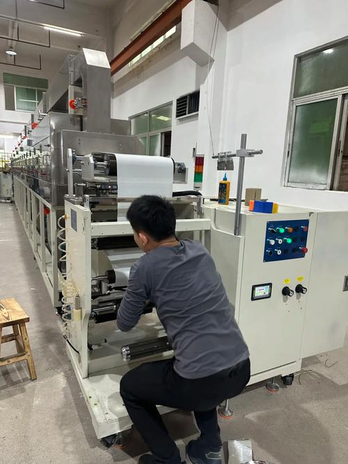 非晶合金带材生产甩带设备车间实拍