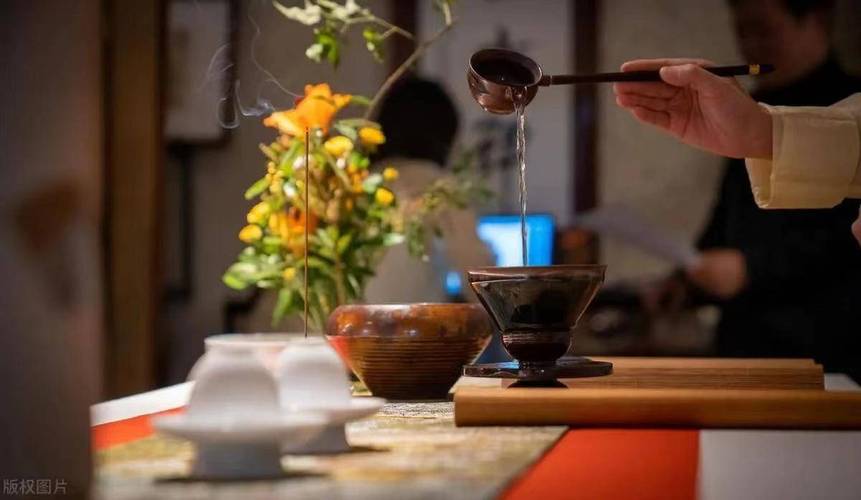 不装不演,把茶艺揉进日子里