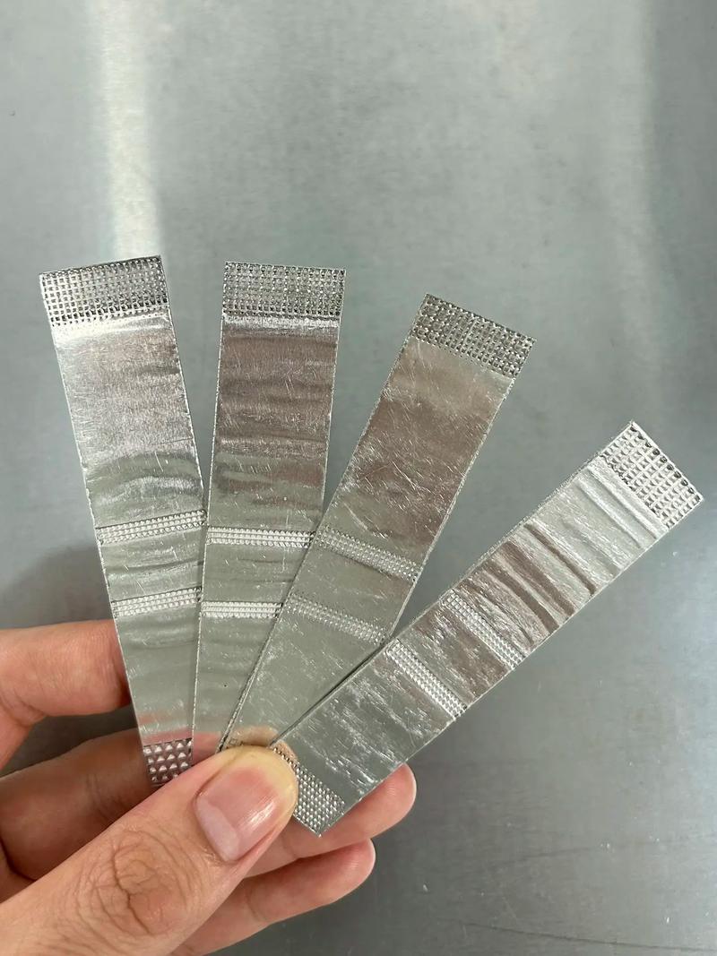 铜铝焊接飞溅与成型对比样品