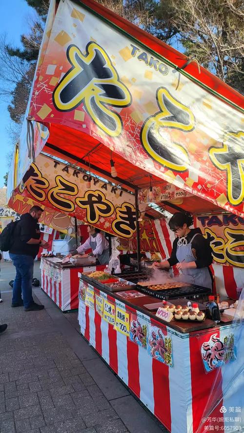日本关西天神桥筋商店街本地玉子烧小吃摊