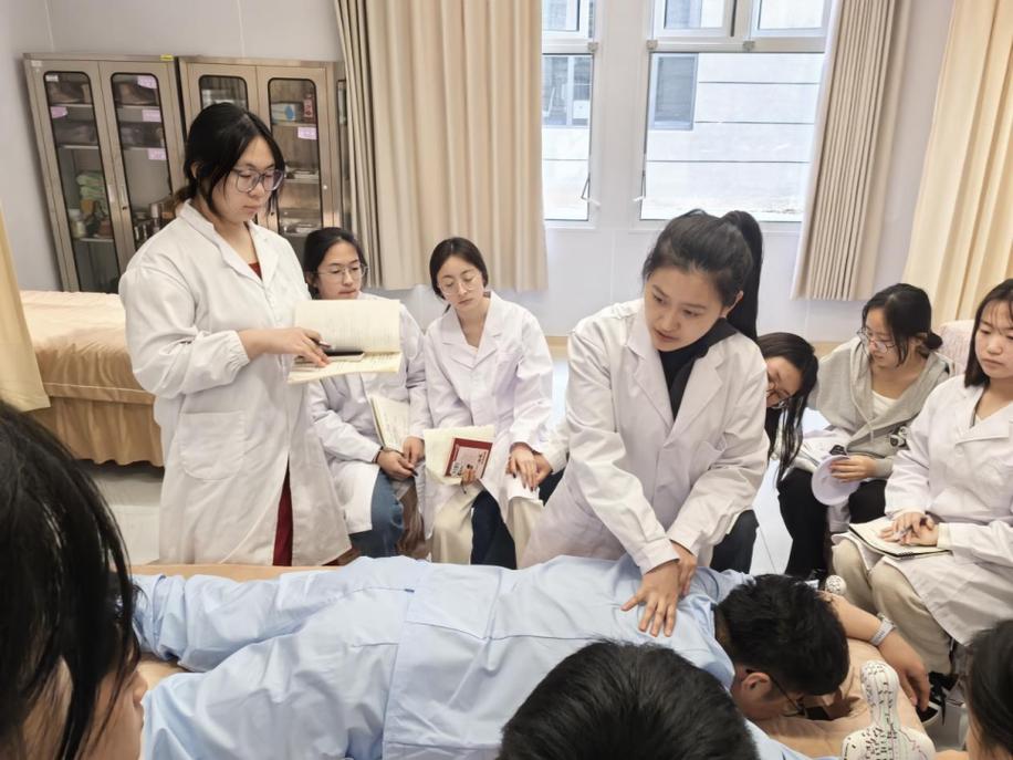 中医养生学专业课程实操场景
