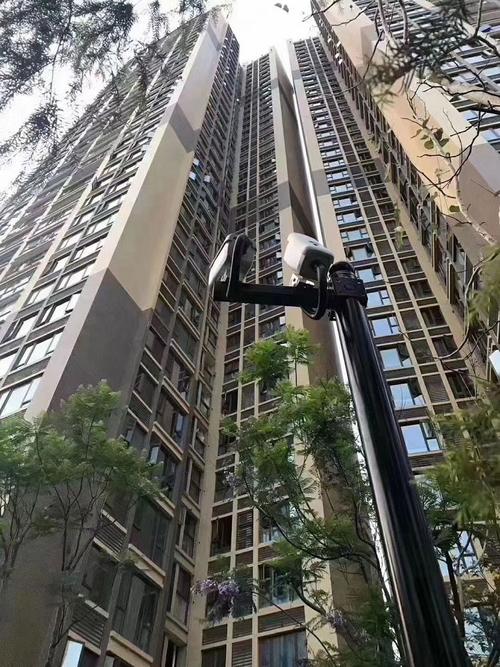 居民小区外墙高空抛物监控摄像头