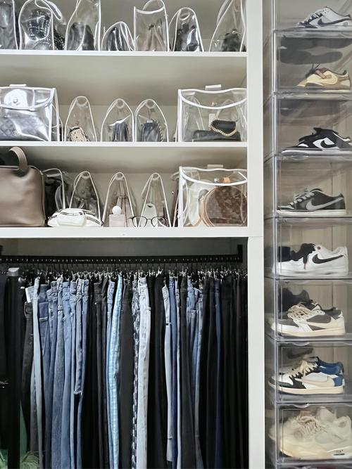 衣柜抽屉直立收纳衣服卷成卷