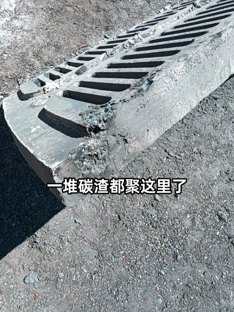 消失模铸造碳渣缺陷照片