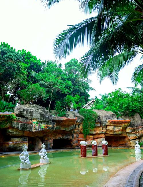 5. 海口观澜湖温泉:泡汤还是泡澡?