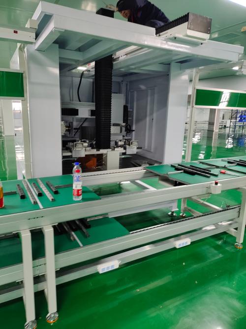 新能源动力电池梯次利用拆解车间