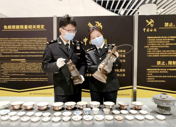 海关出境文物申报柜台实拍