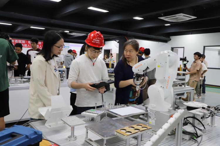 制造企业工业人才能力矩阵搭建工作坊现场
