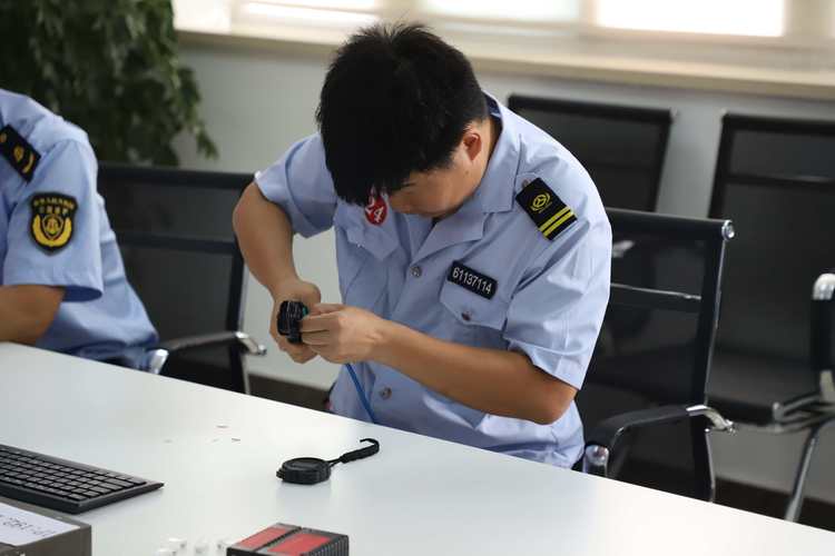 三、实操指南：在魔都的荒芜里，造一个野奢据点