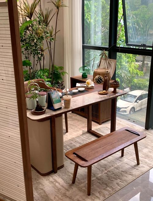 阳台角落茶饮器具休闲区收纳实景