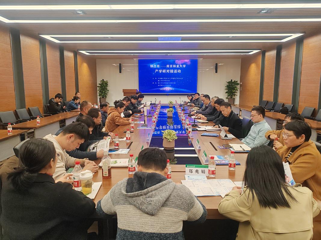 产学研这场笨拙的舞蹈，为什么我们跳了几十年还在踩脚？
