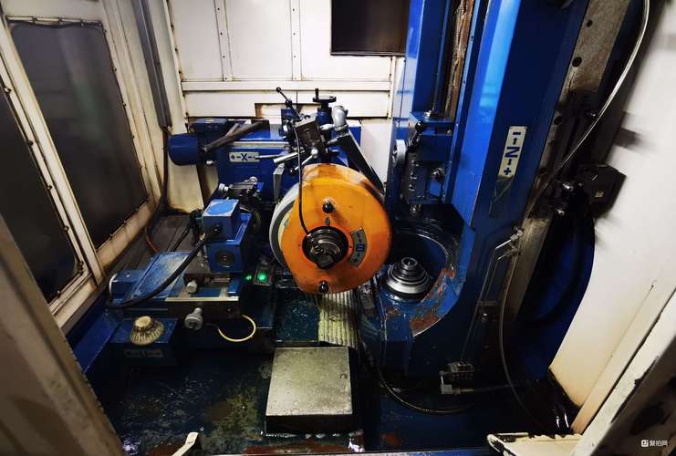 齿轮磨齿加工机床工作台