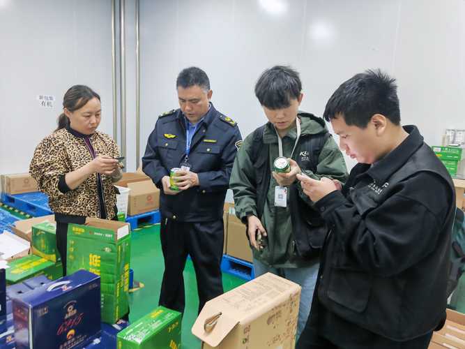 直播大货品控抽检现场实拍图
