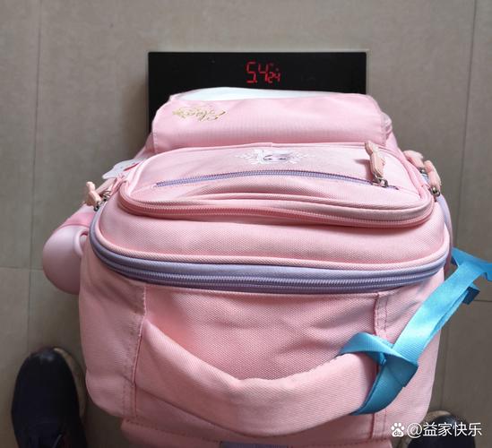 书包重了，还是心重了？