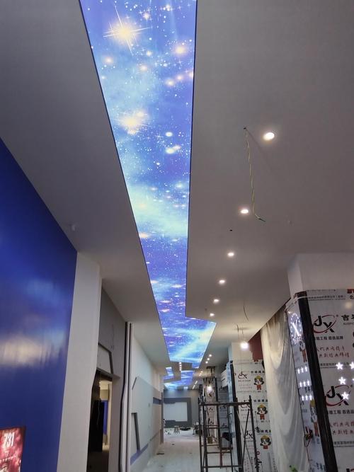 家装软膜天花软膜扣边实物展示图