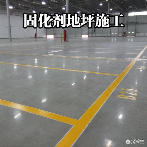 机械工厂车间油污地面与文件柜里的ISO14001手册形成讽刺对比
