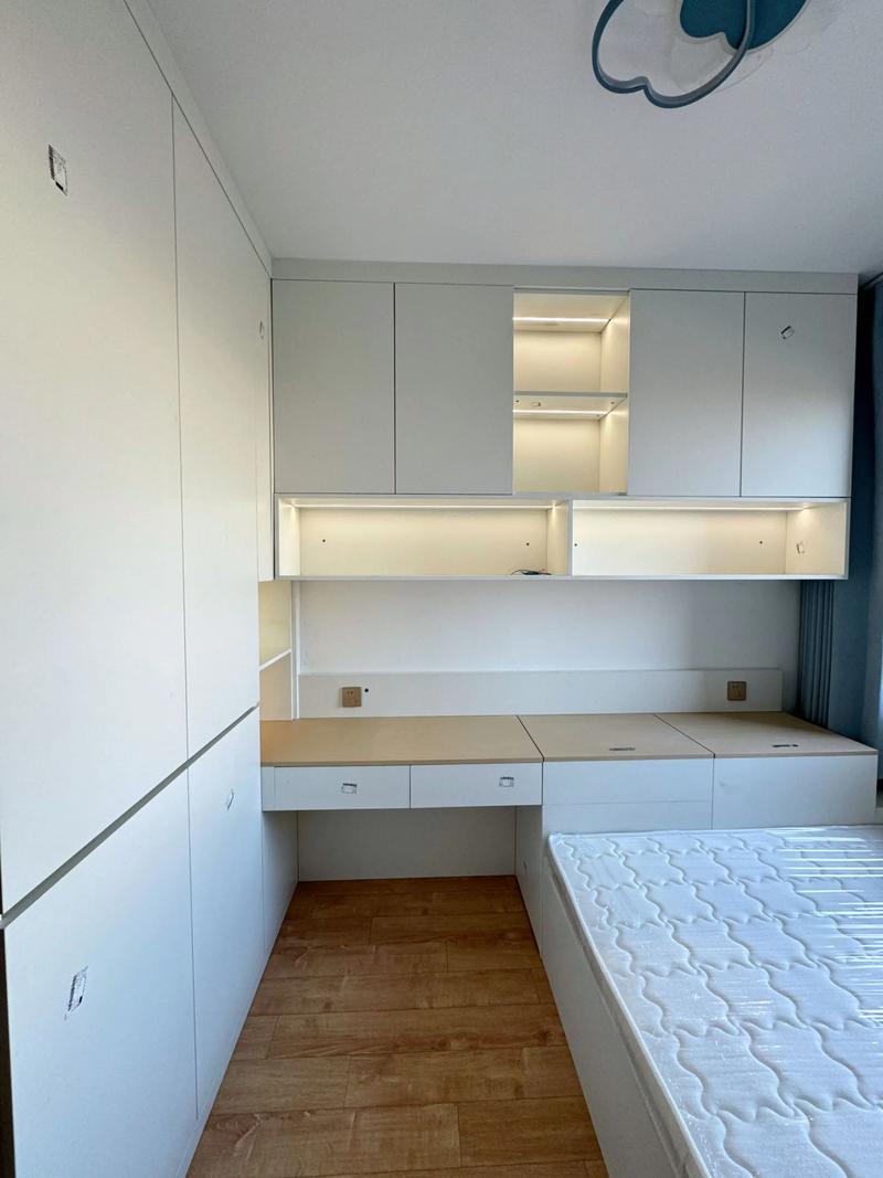 小户型高空间利用率全屋成品家具实拍