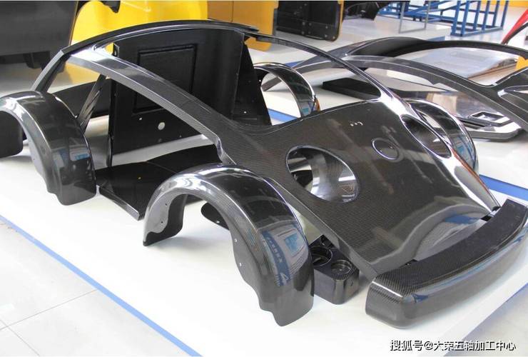 复合材料：为什么现在才成为工业制造的「顶流」？