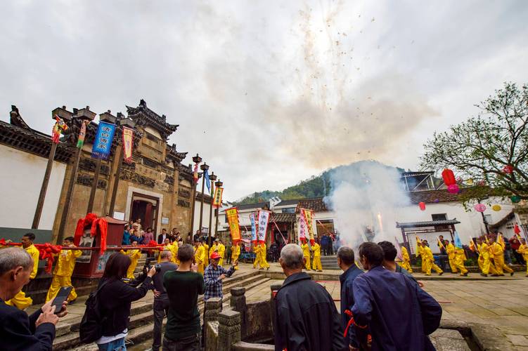 传承:从村寨祭祀到公共文化IP