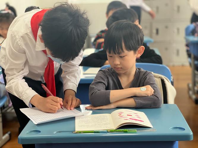 普通孩子做小学生辅导，核心要抓什么？