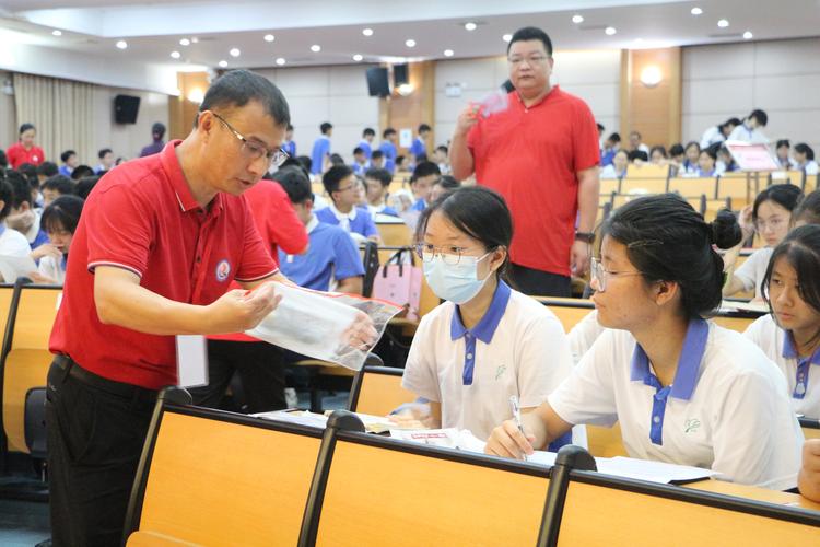 深圳中学特长生招生考试现场