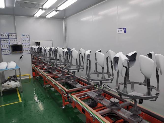 汽车零部件静电喷涂成品厚度检测现场