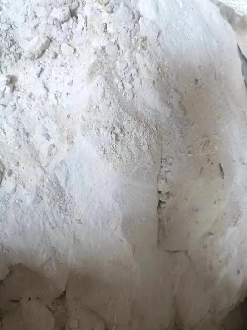 高温老化后氧化铝纤维粉化样品图