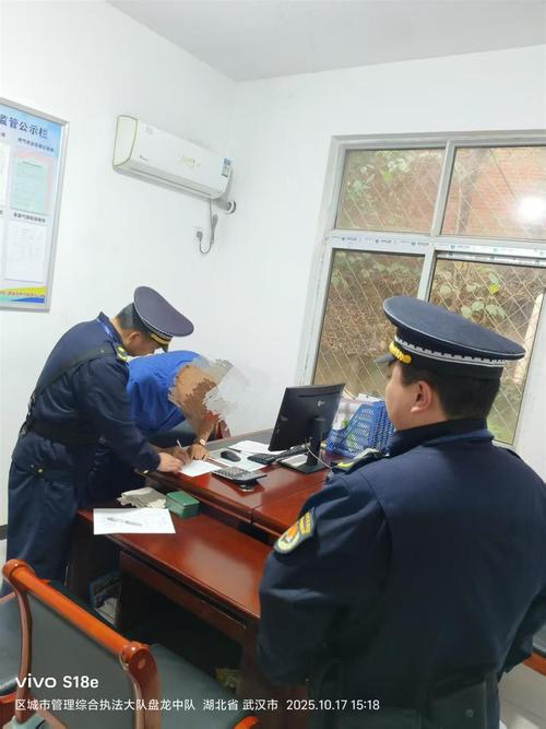 行政机关送达行政执法文书现场实拍图