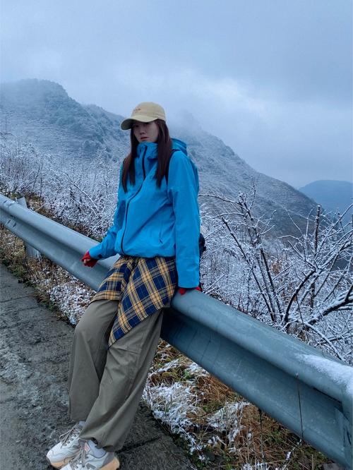 冲锋衣暴雪实测