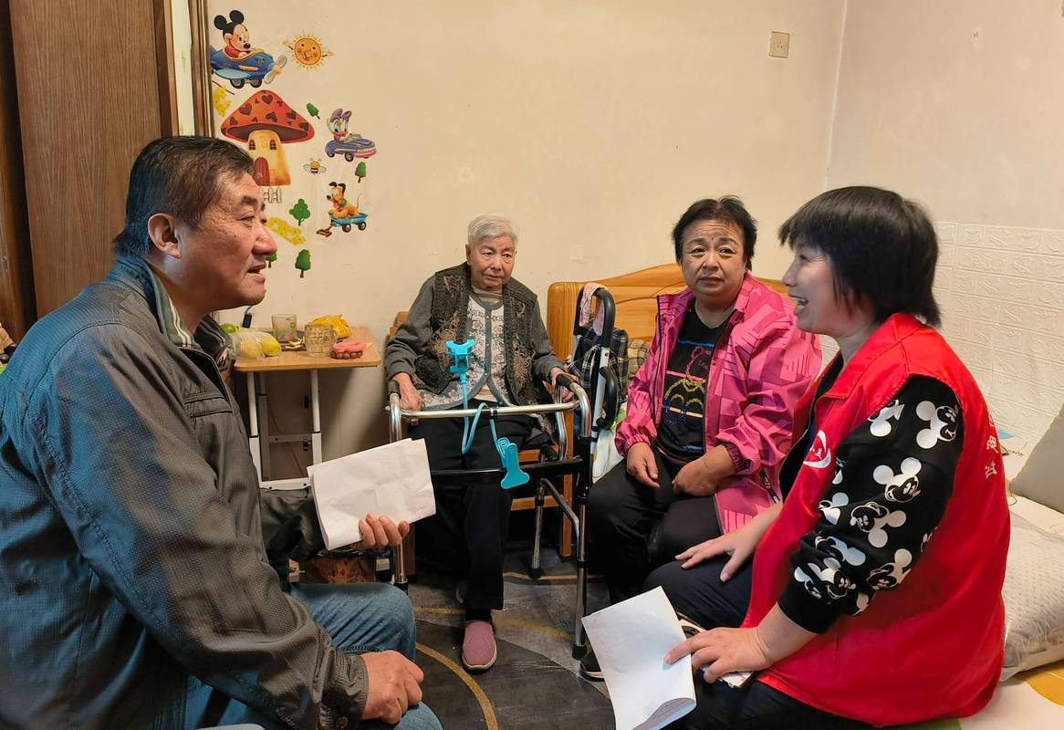 社区养老服务需求调研访谈现场